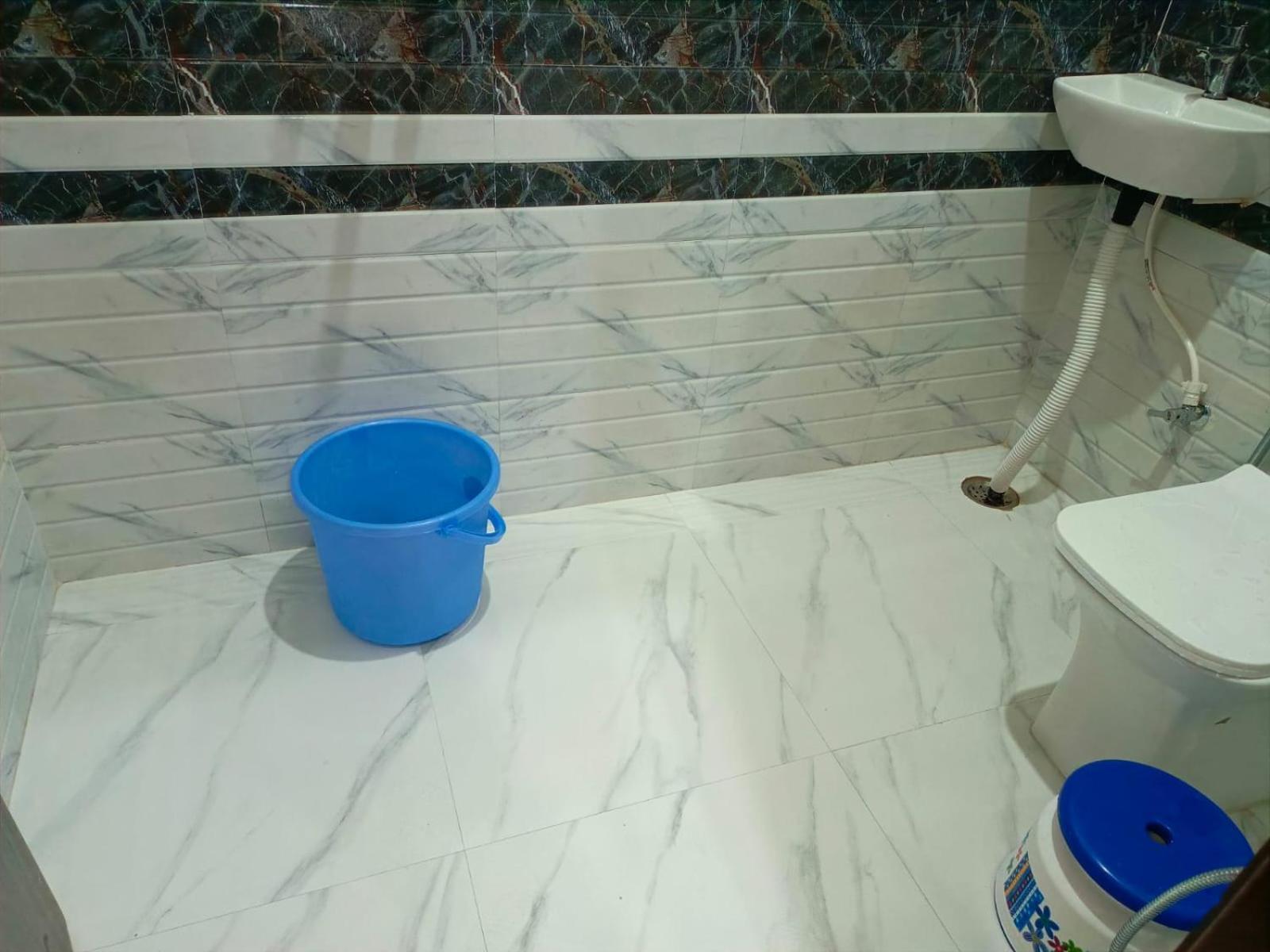 Shri Girraj Residency Hotel Mathura Luaran gambar